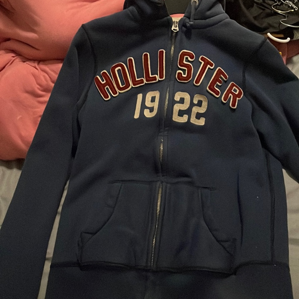Hollister hoodie